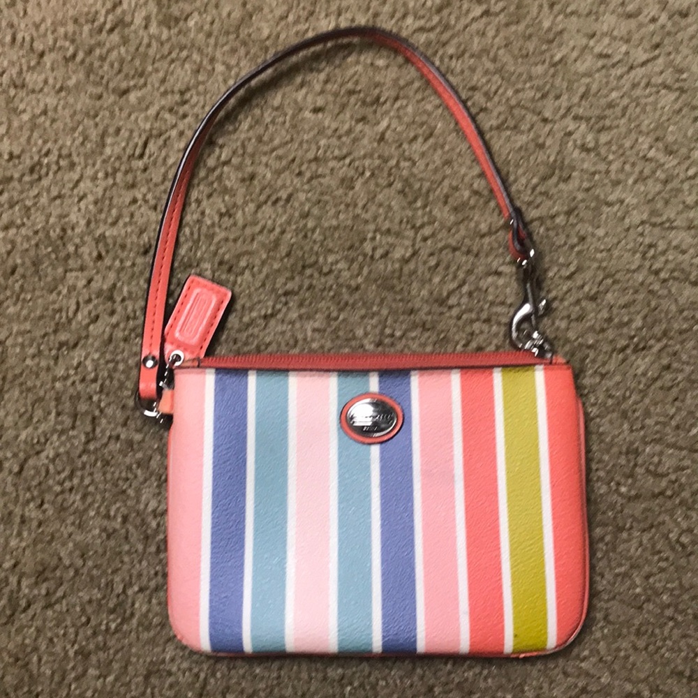 SOLD💥COACH Peyton Multistripe Small Wristlet - Picture 2 of 9